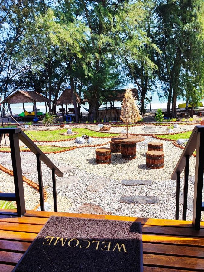 Mumsa Beach Resort & Restaurant Ban Huai Yang Eksteriør billede